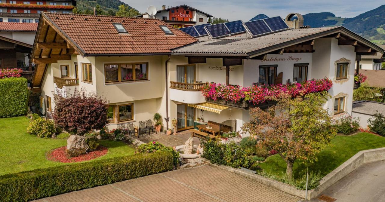 Gaestehaus Burgi Fuegen Luaran gambar